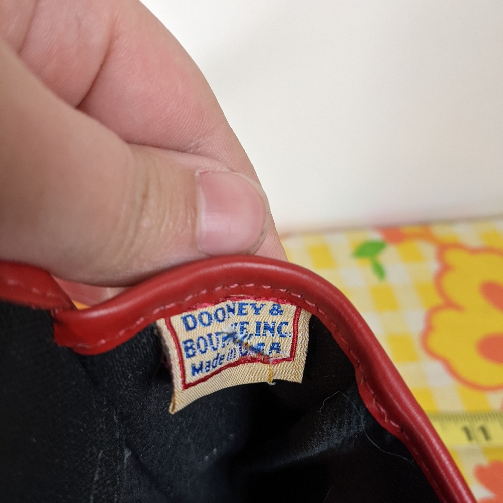Vintage Dooney & Bourke - Picture 6 of 6